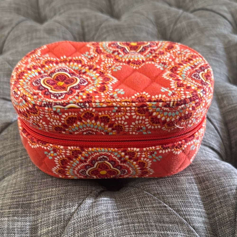 Vera Bradley Red and Green Quilted Jewelry Organizer